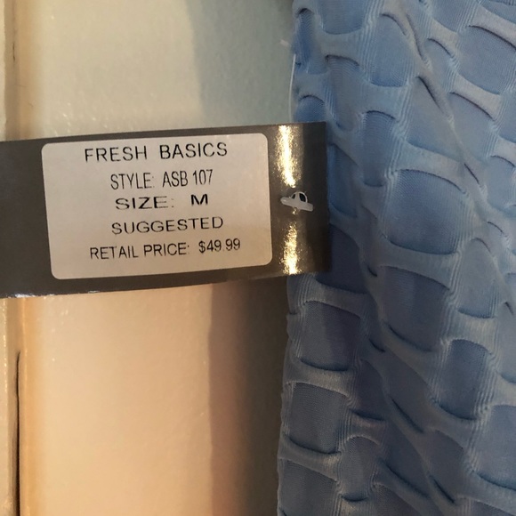 New with tags Leggings - Picture 6 of 6